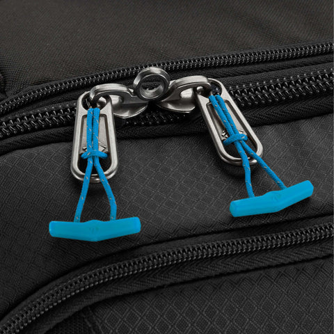 Ryker:Eagle Creek® Expanse Convertible International Carry-On
